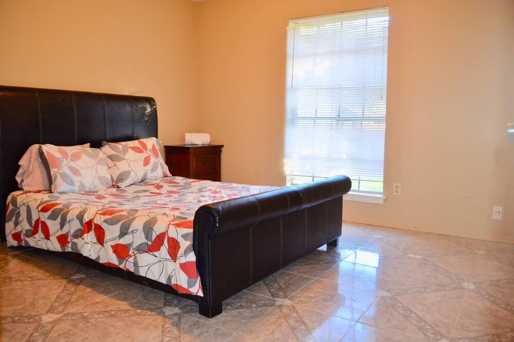 Photo of Bedroom in Missouri City