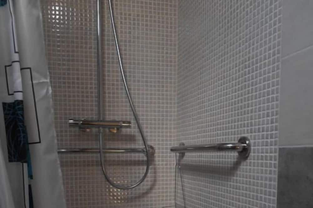 Photo of Bathroom in Allegre Les Fumades