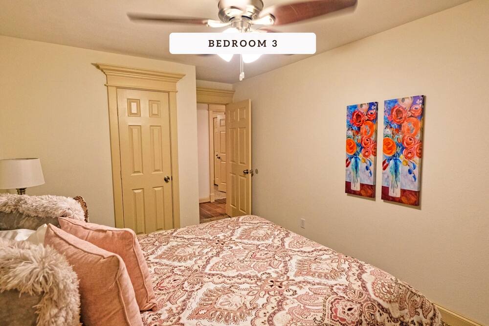 Photo of Bedroom in Atascocita