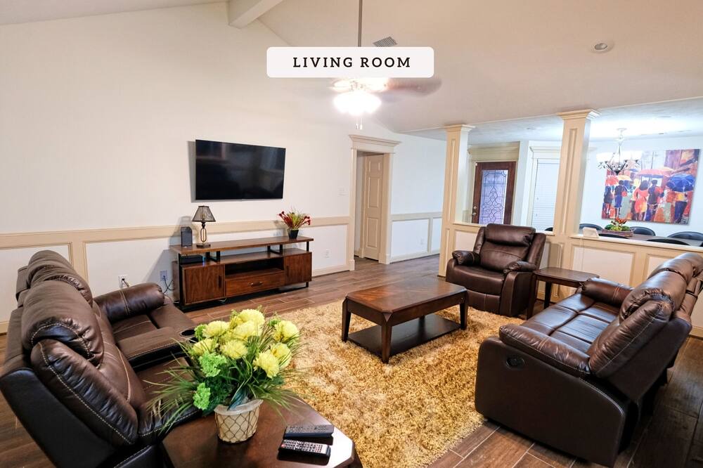 Photo of Livingroom in Atascocita