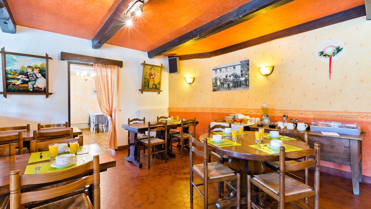 Photo of Others in Miremont