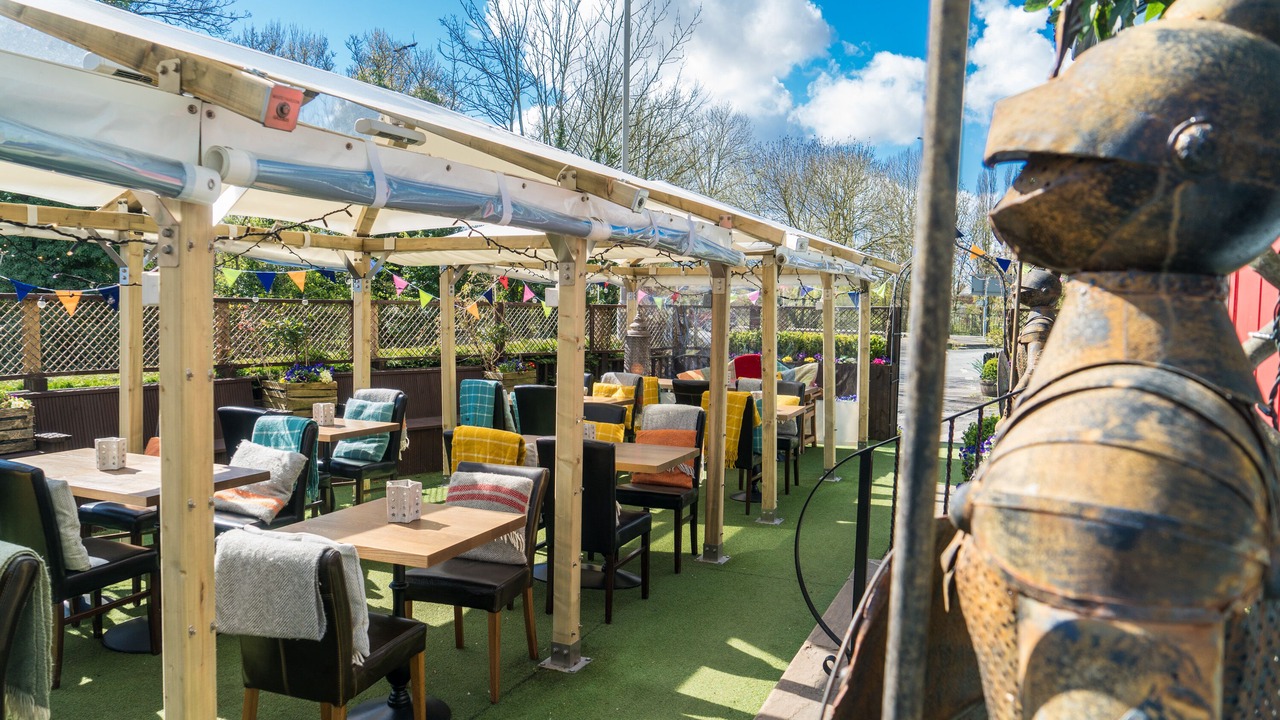 Photo of Patio Balcony in Boroughbridge