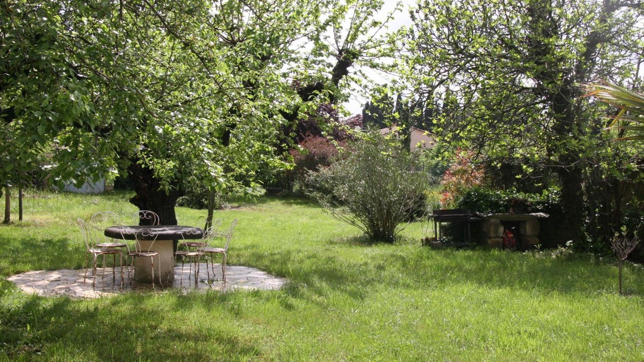 Photo of Outdoor in Combas