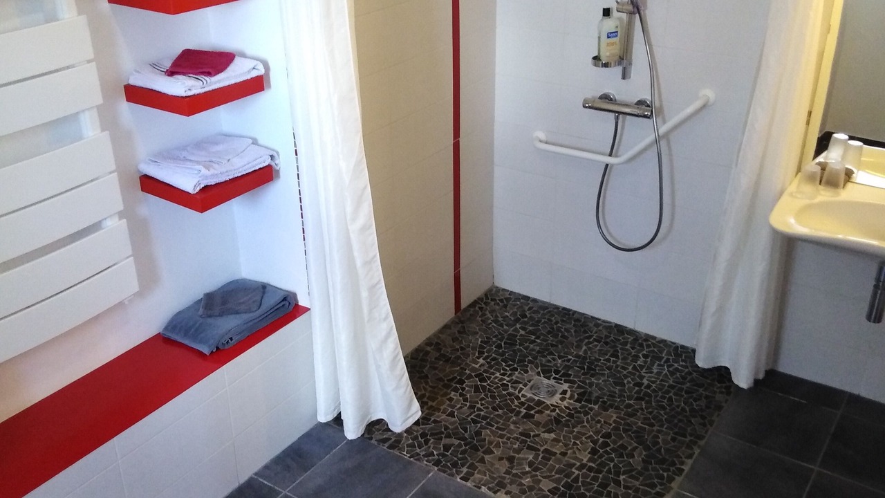 Photo of Bathroom in Charancieu