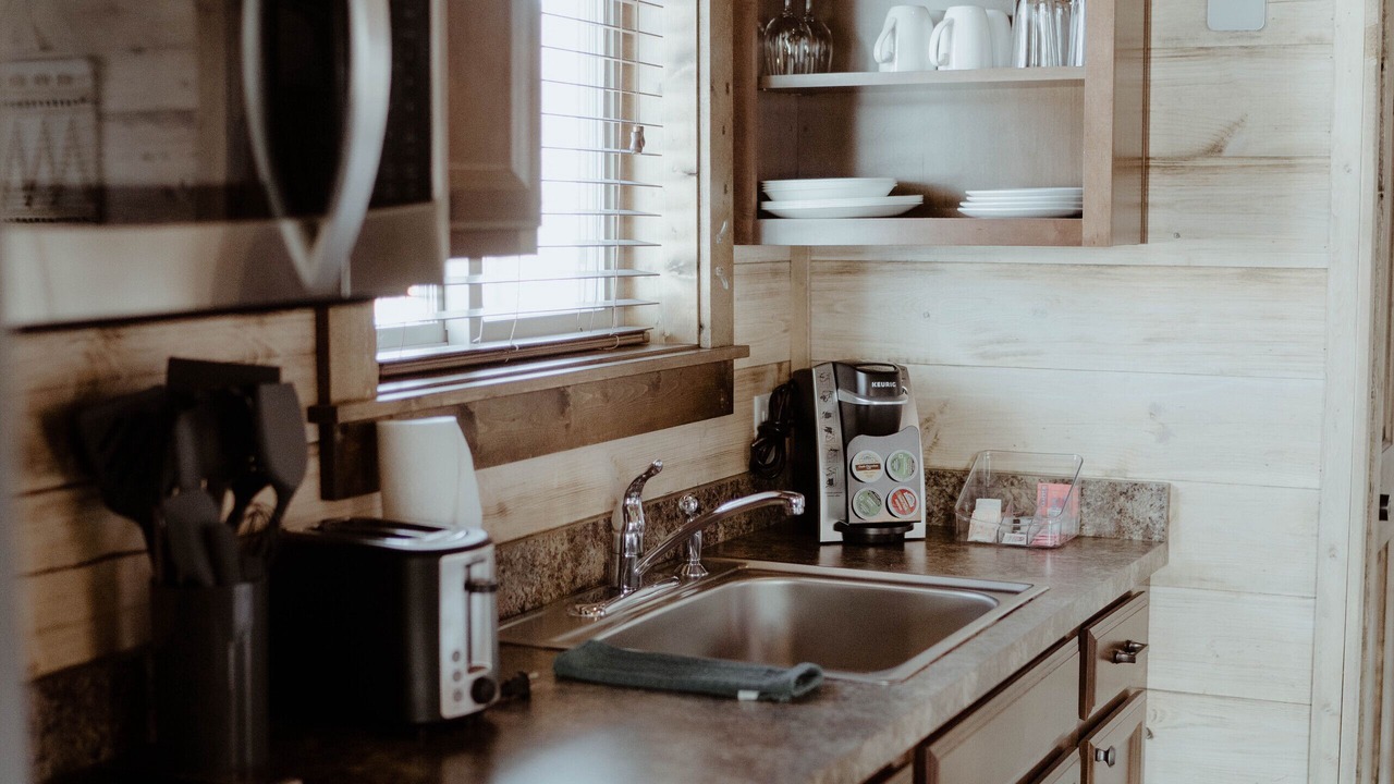 Photo of Others in Victor