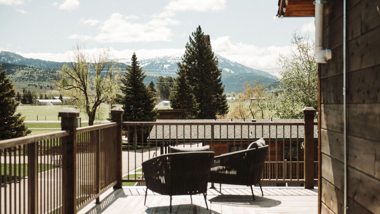 Photo of Others in Victor