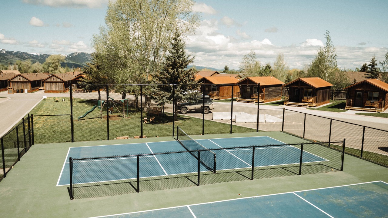 Photo of Others in Victor