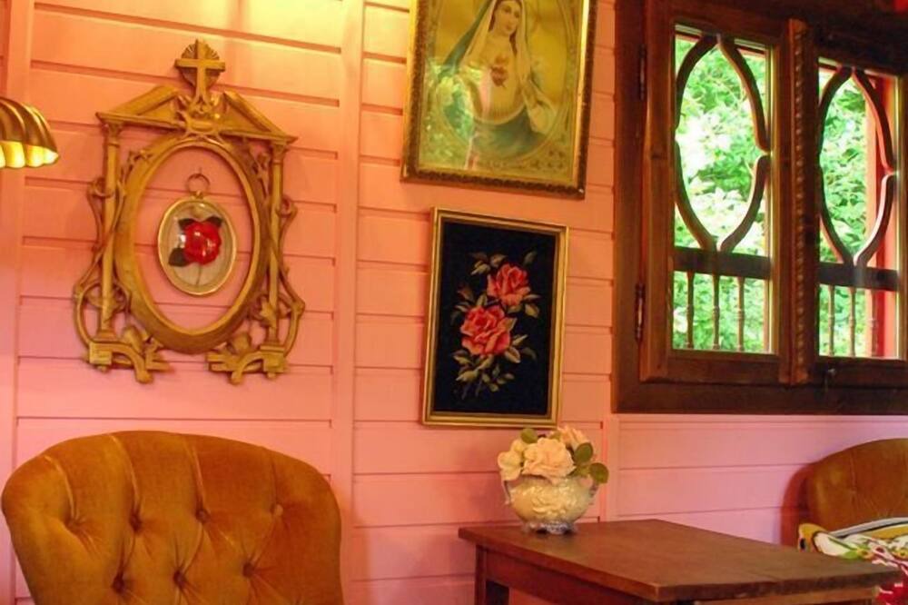 Photo of Bedroom in Fourneville