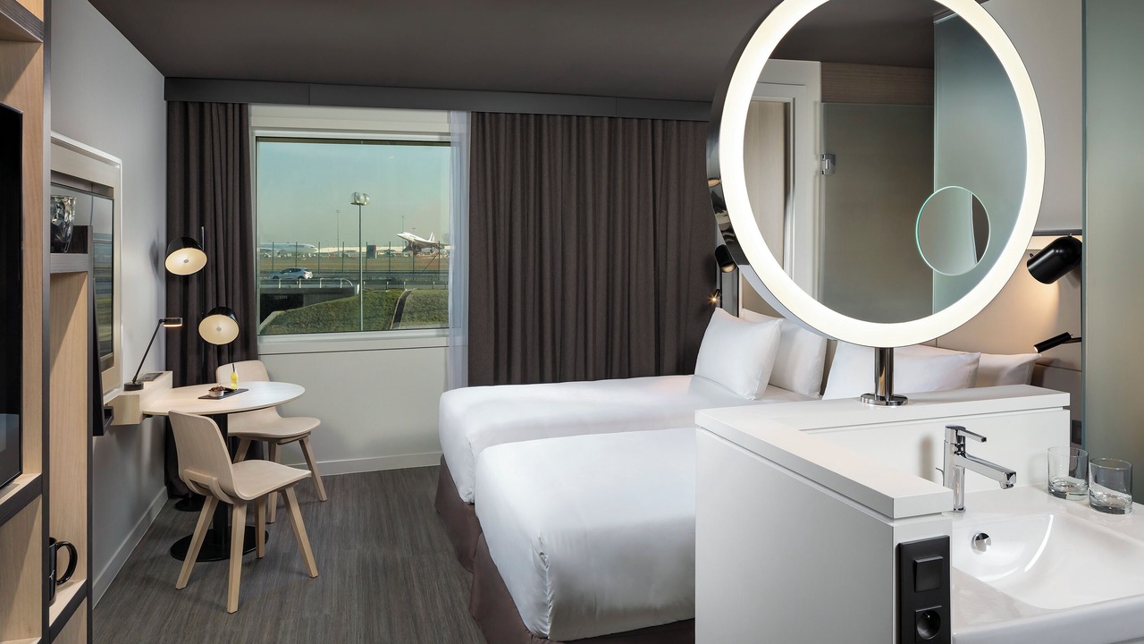 Photo of Bedroom in Roissy-en-France