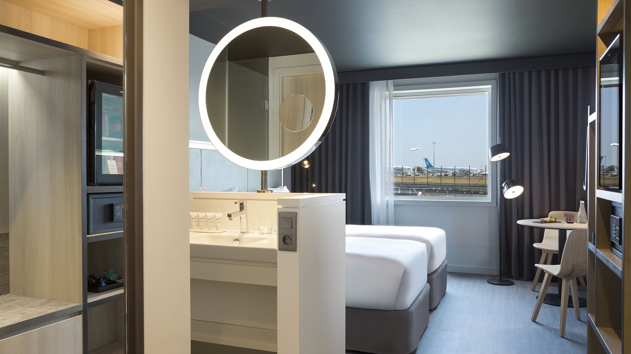 Photo of Bedroom in Roissy-en-France