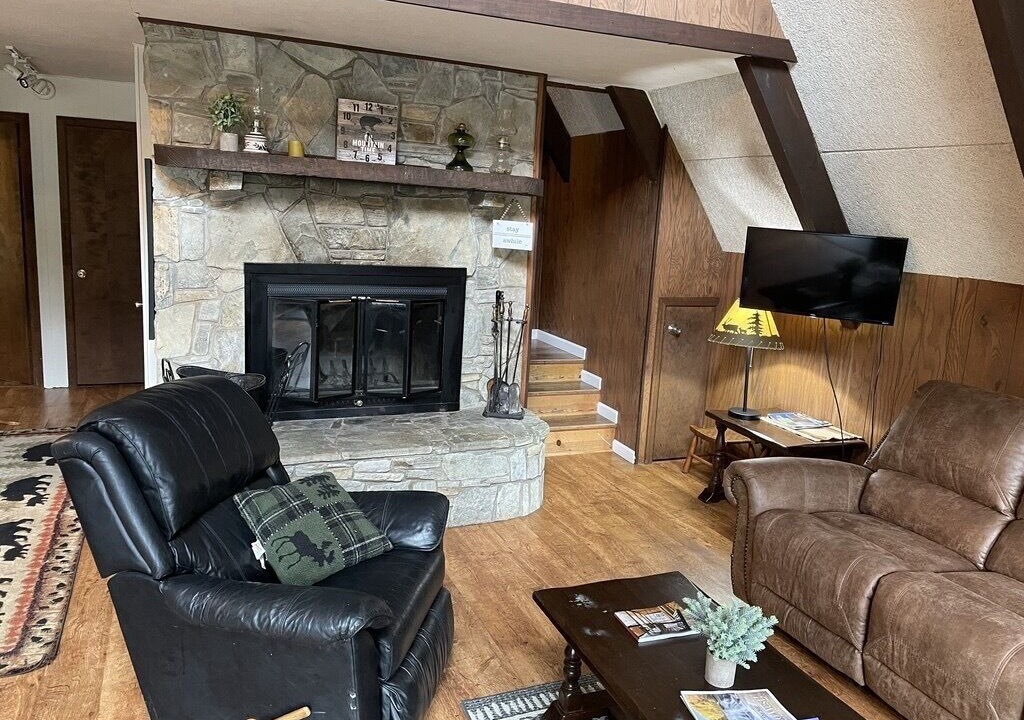 Photo of Livingroom in Beech Mountain
