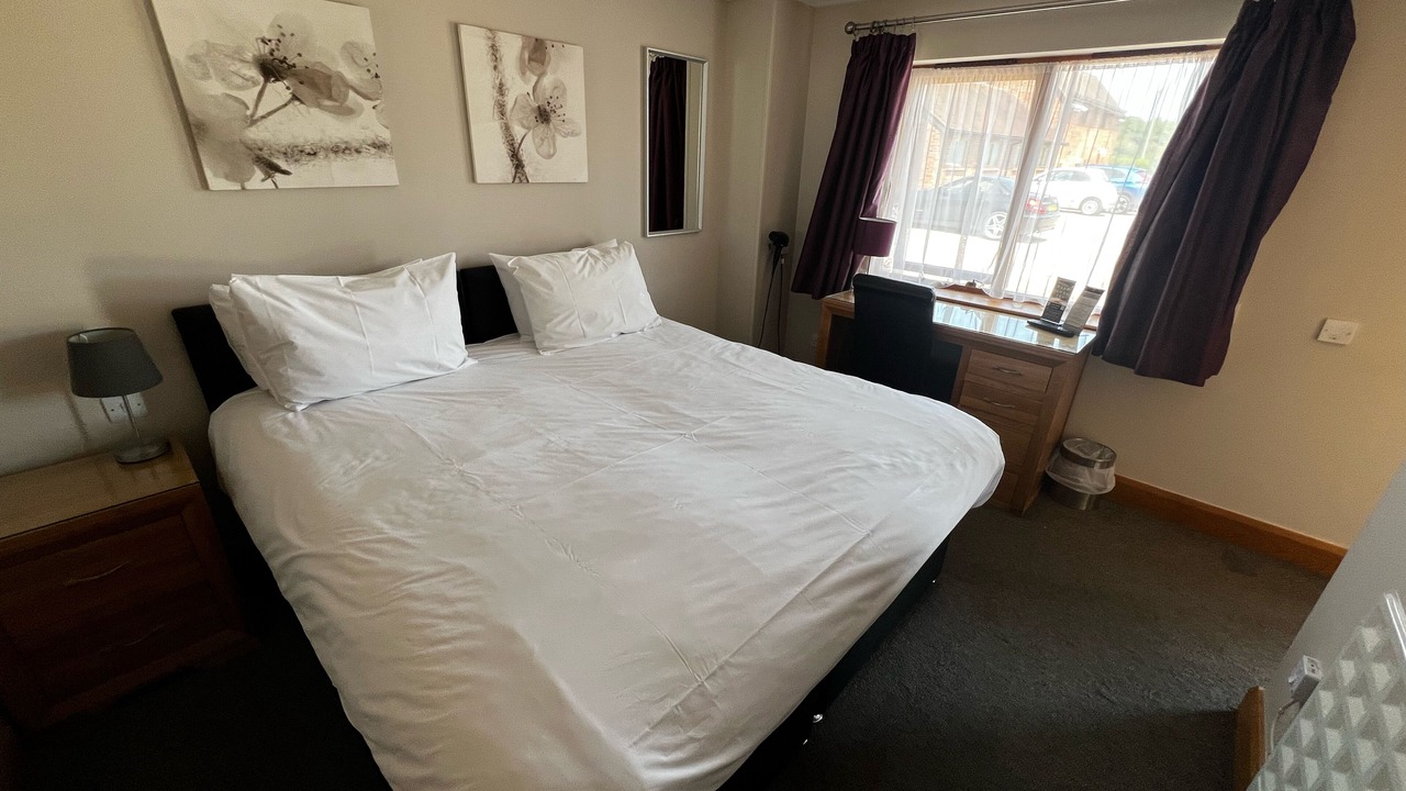 Photo of Bedroom in Moulsoe