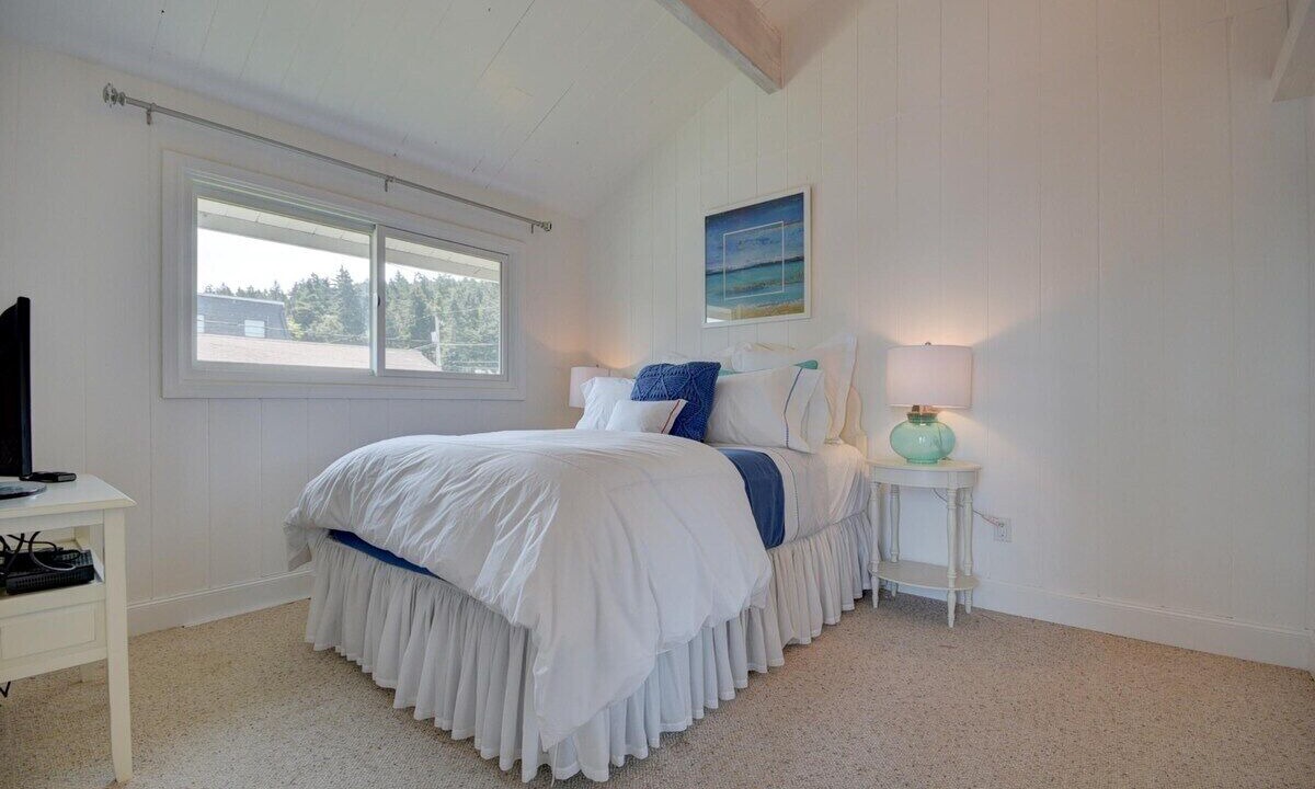 Photo of Others in Coupeville