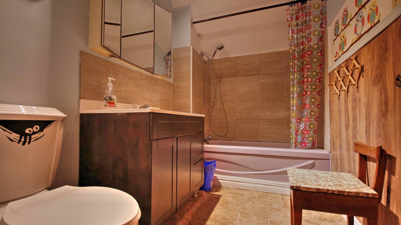 Photo of Bathroom in Neufchatel Est–Lebourgneuf