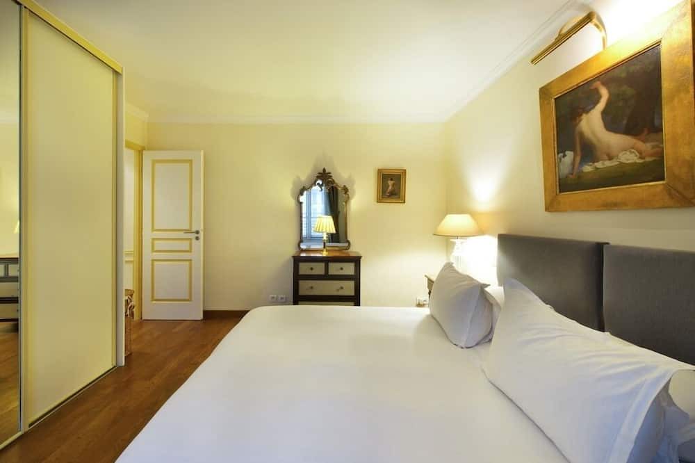 Photo of Bedroom in Saint-Thomas-d'Aquin