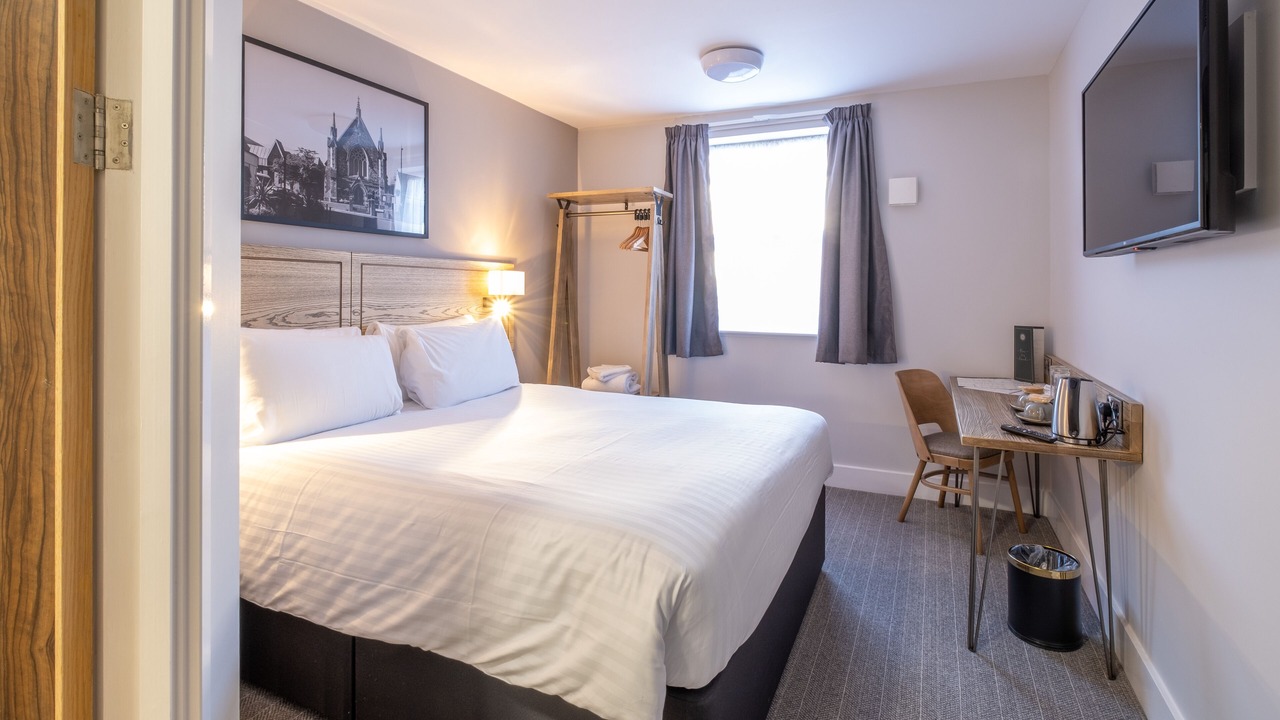 Photo of Bedroom in Chepstow