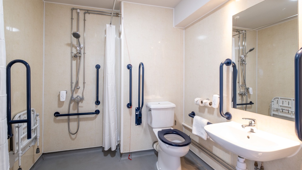 Photo of Bathroom in Chepstow
