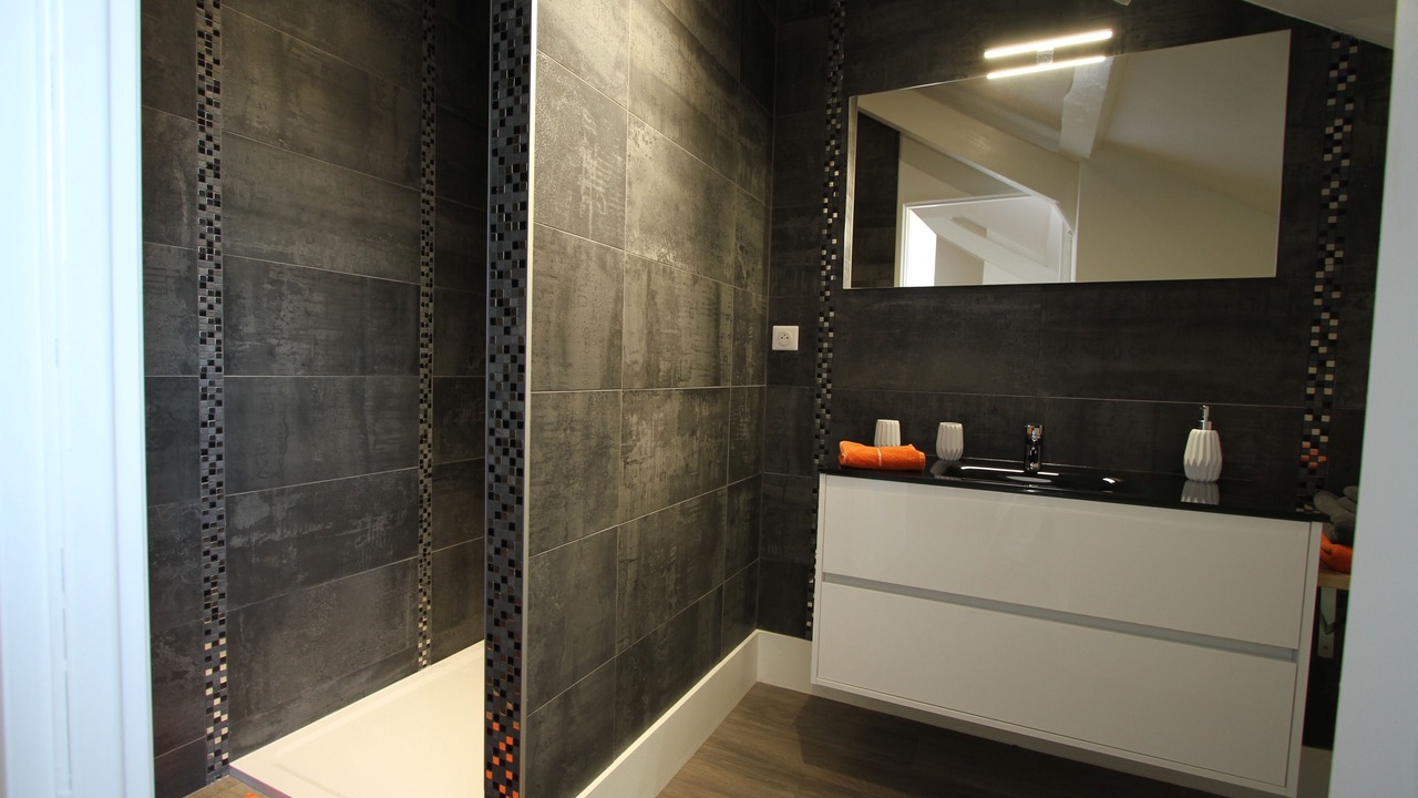 Photo of Bathroom in Paray-le-Monial