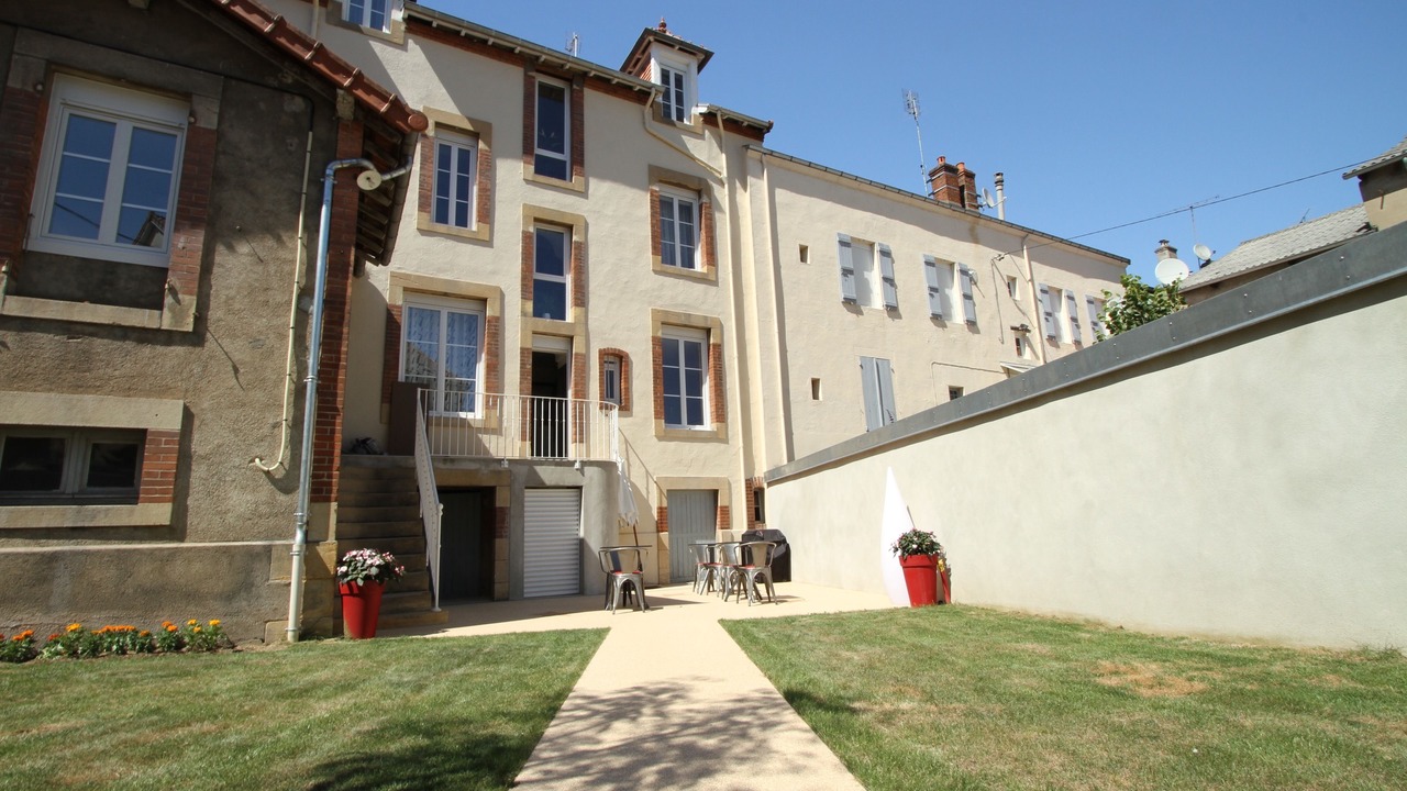 Photo of Patio Balcony in Paray-le-Monial