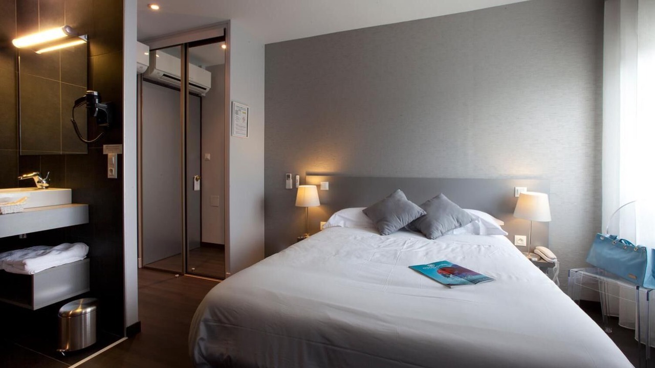 Photo of Bedroom in Villefranche-de-Rouergue