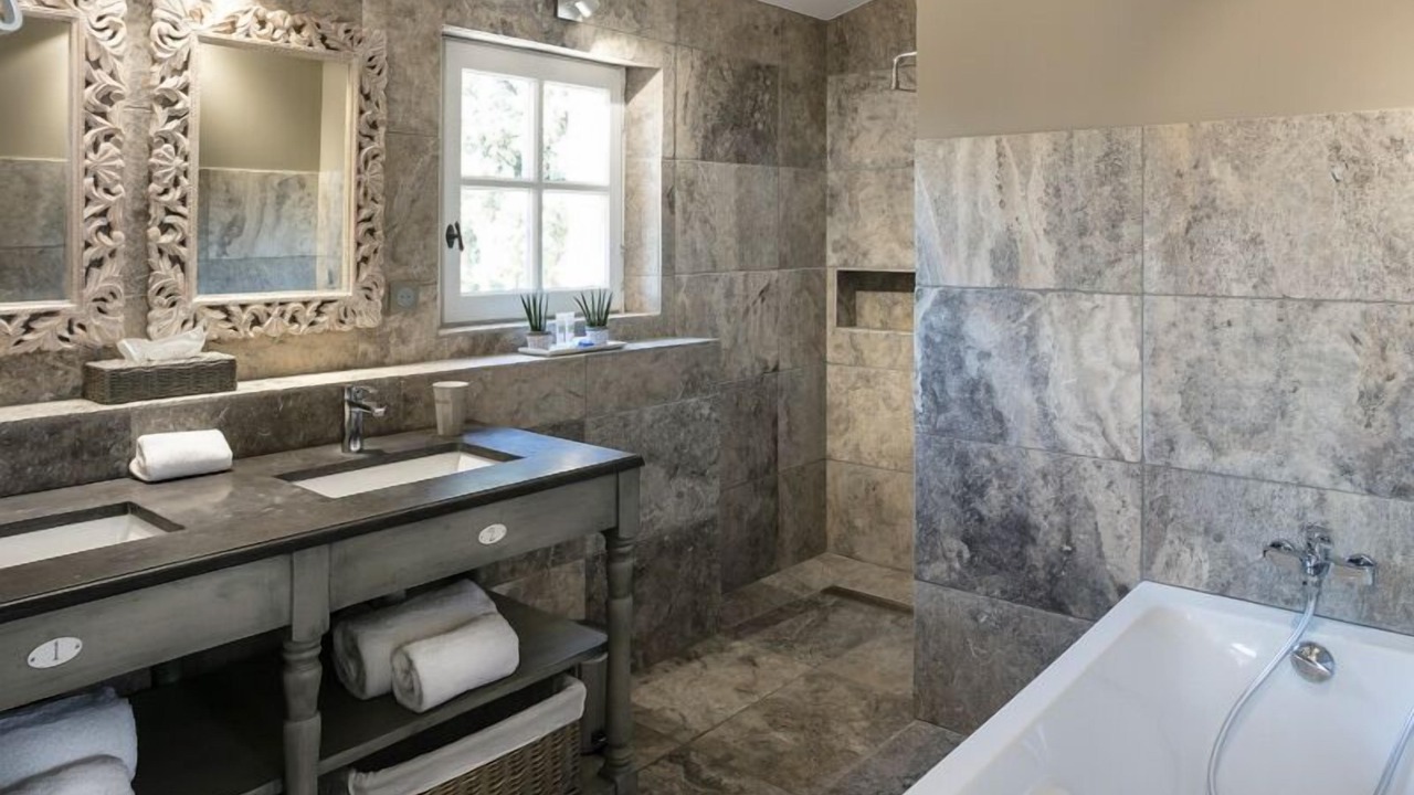 Photo of Bathroom in Carpentras