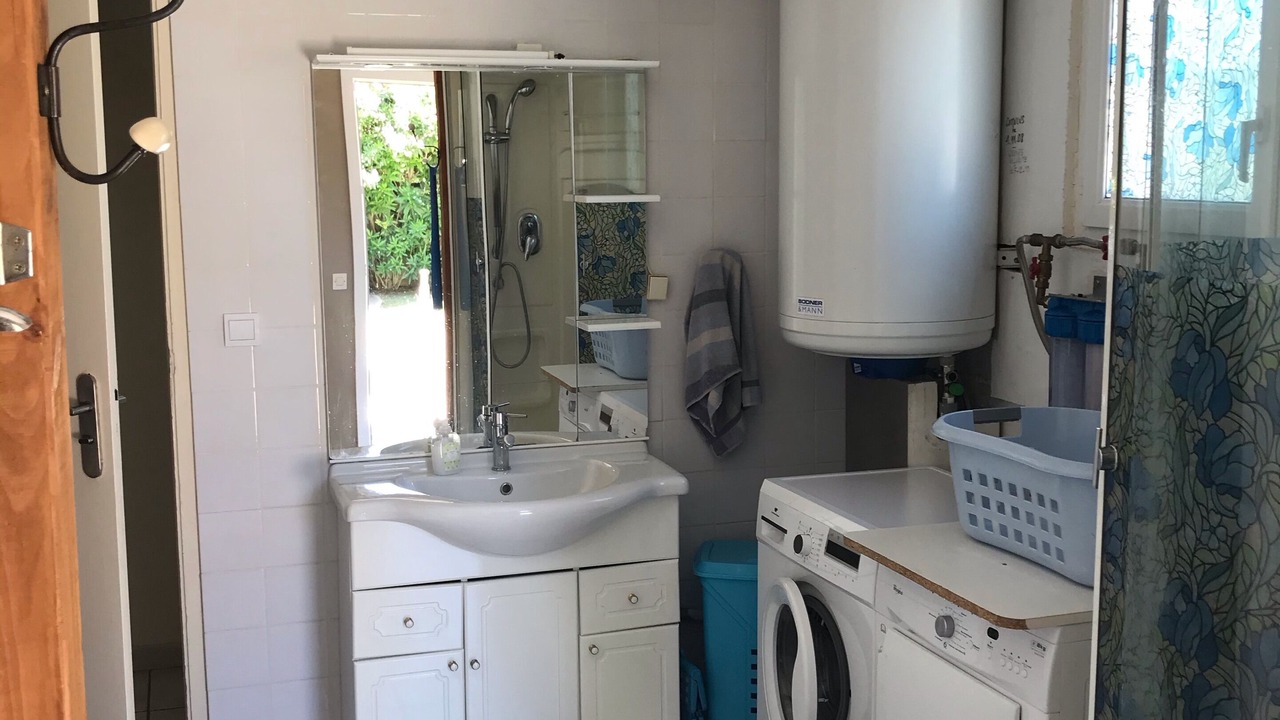 Photo of Kitchen in Cuxac-dʼAude