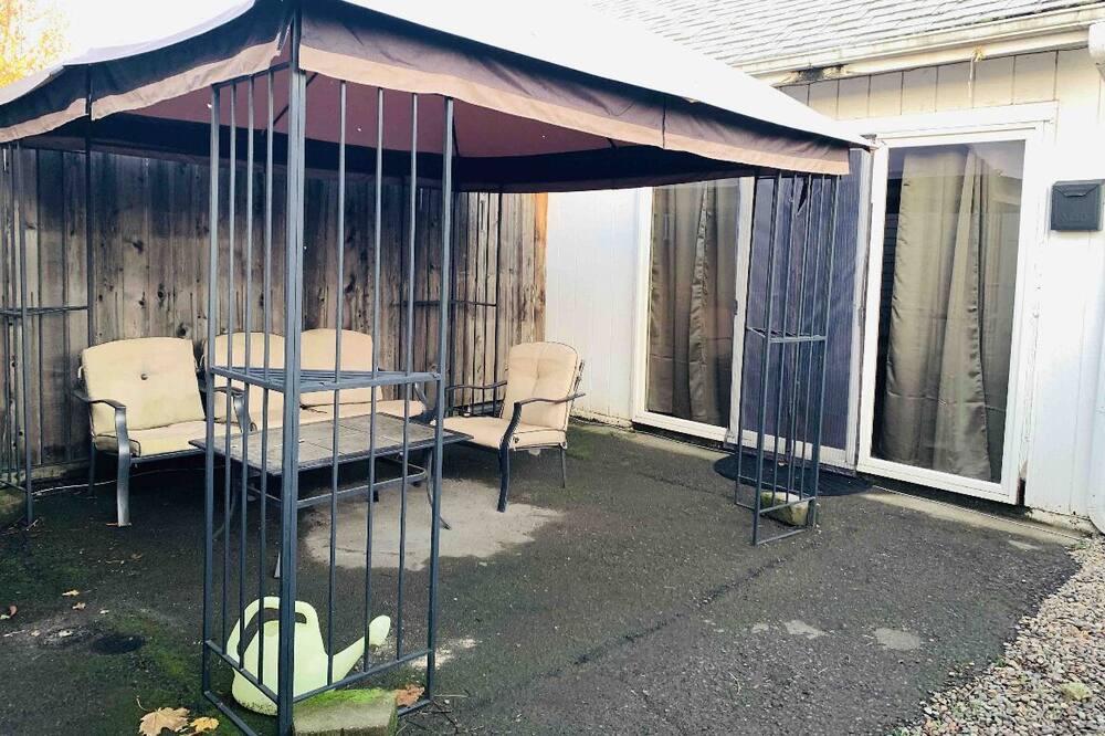 Photo of Outdoor in Bethel-Danebo