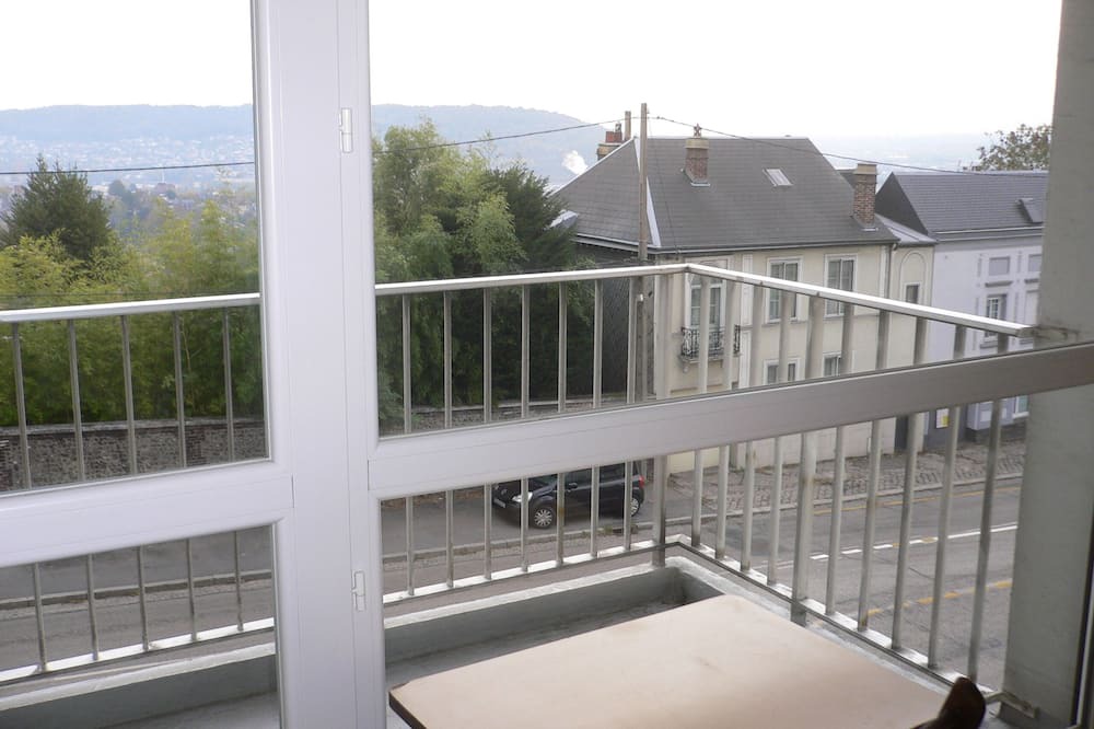 Photo of Patio Balcony in Bois-Guillaume