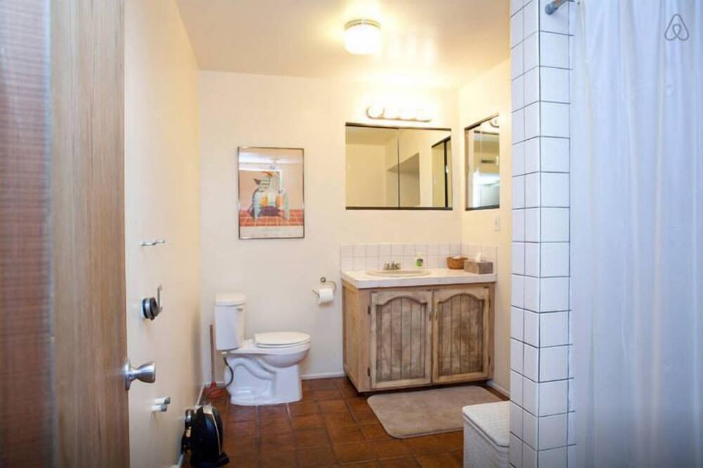 Photo of Bathroom in Silver Lake