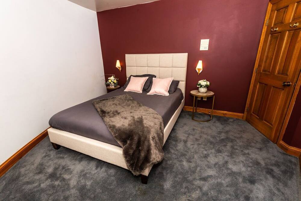 Photo of Bedroom in Windham