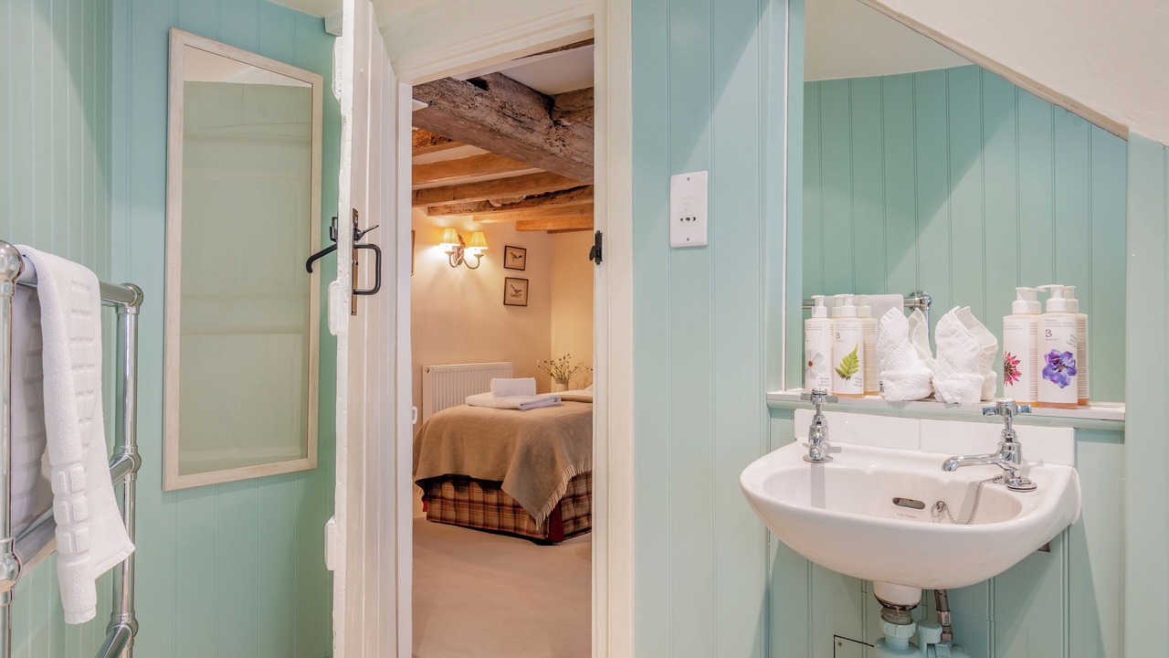 Photo of Bathroom in East Dean and Friston