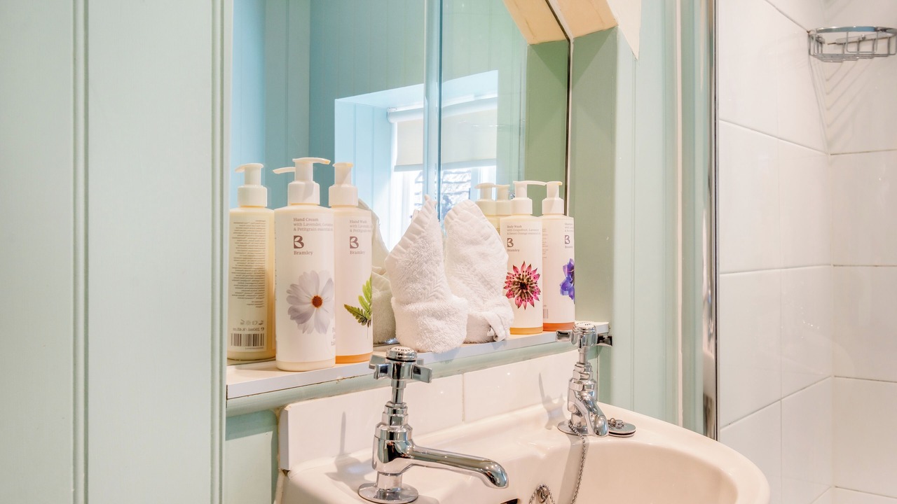 Photo of Bathroom in East Dean and Friston