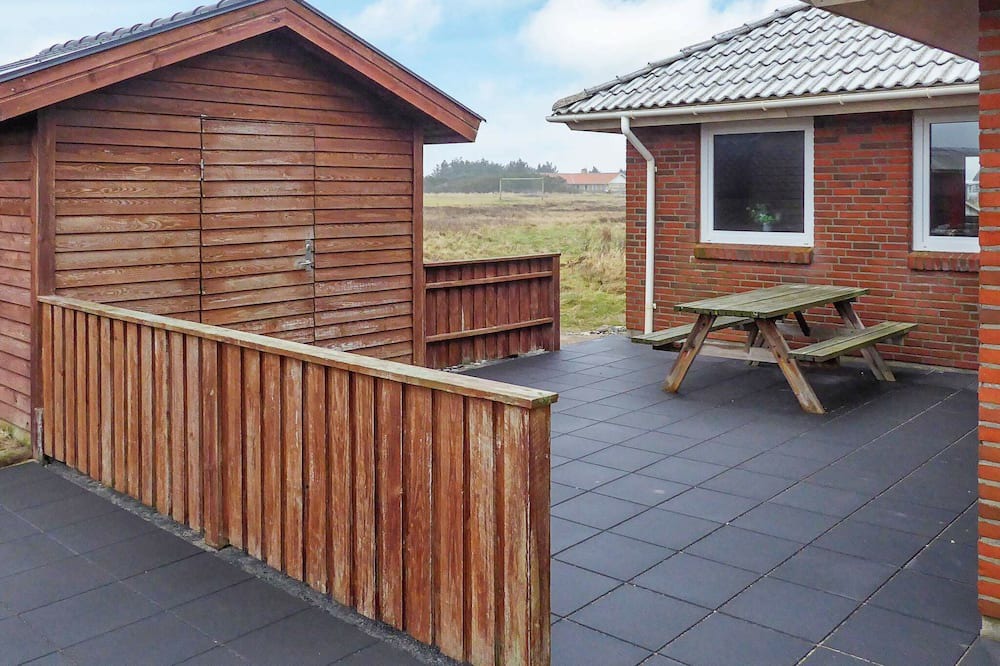 Photo of Outdoor in Vrist Strand