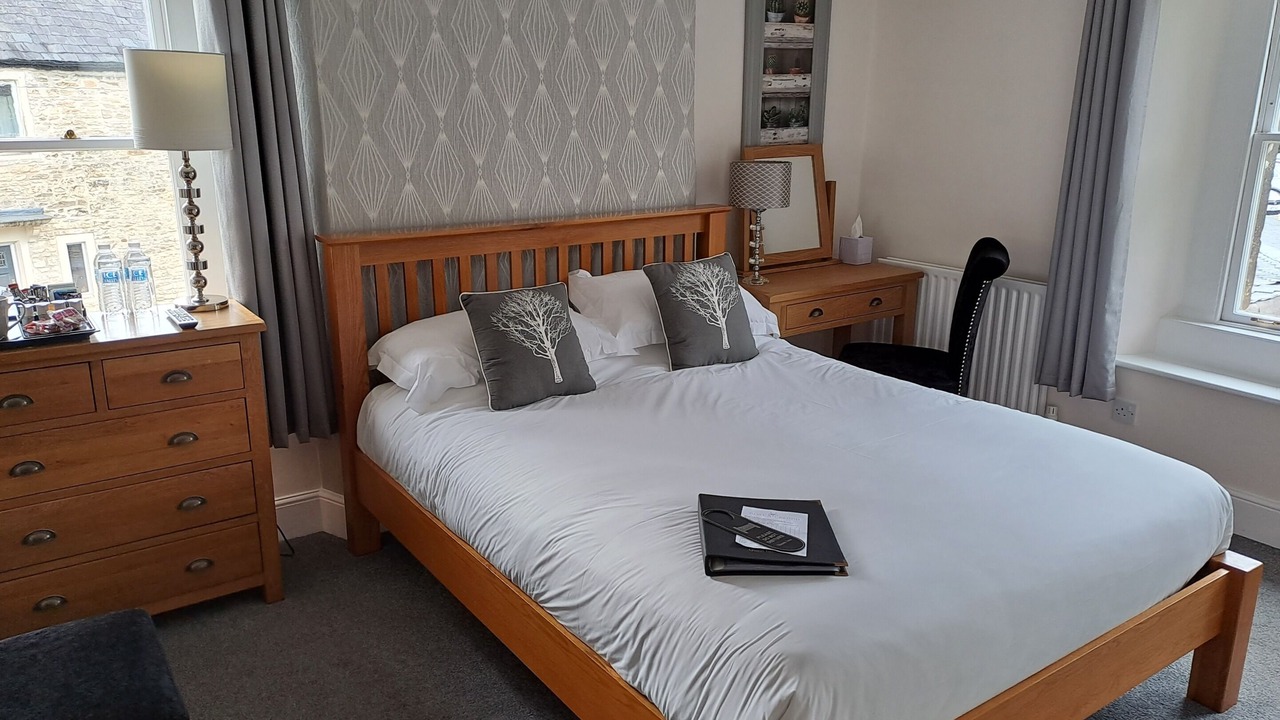 Photo of Bedroom in Hinton Charterhouse