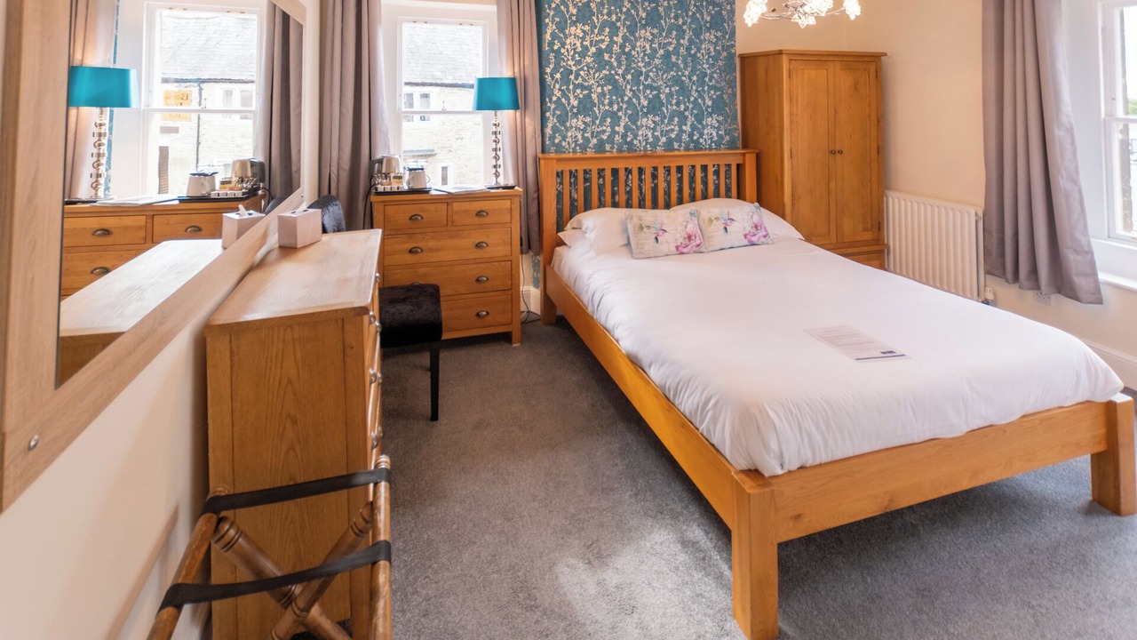 Photo of Bedroom in Hinton Charterhouse