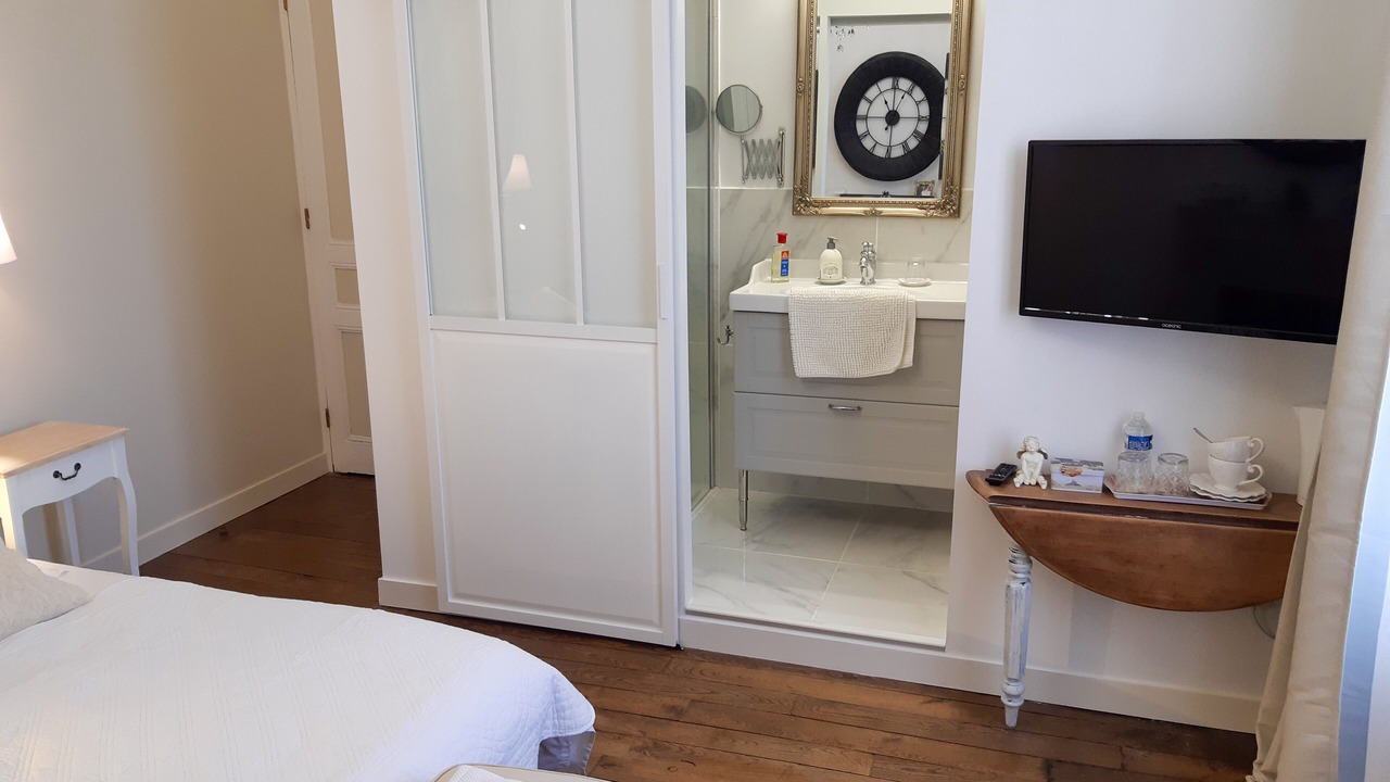 Photo of Bedroom in Antrain