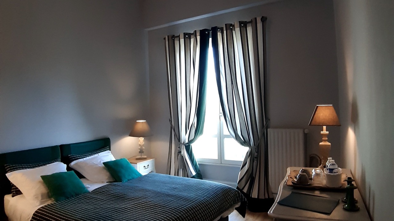 Photo of Bedroom in Montreuil-Bellay
