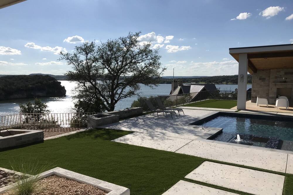 Photo of Outdoor in Graford