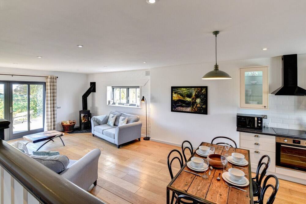 Photo of Livingroom in Woodbridge