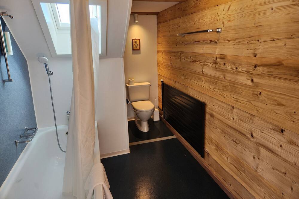 Photo of Bathroom in Rigi Kaltbad