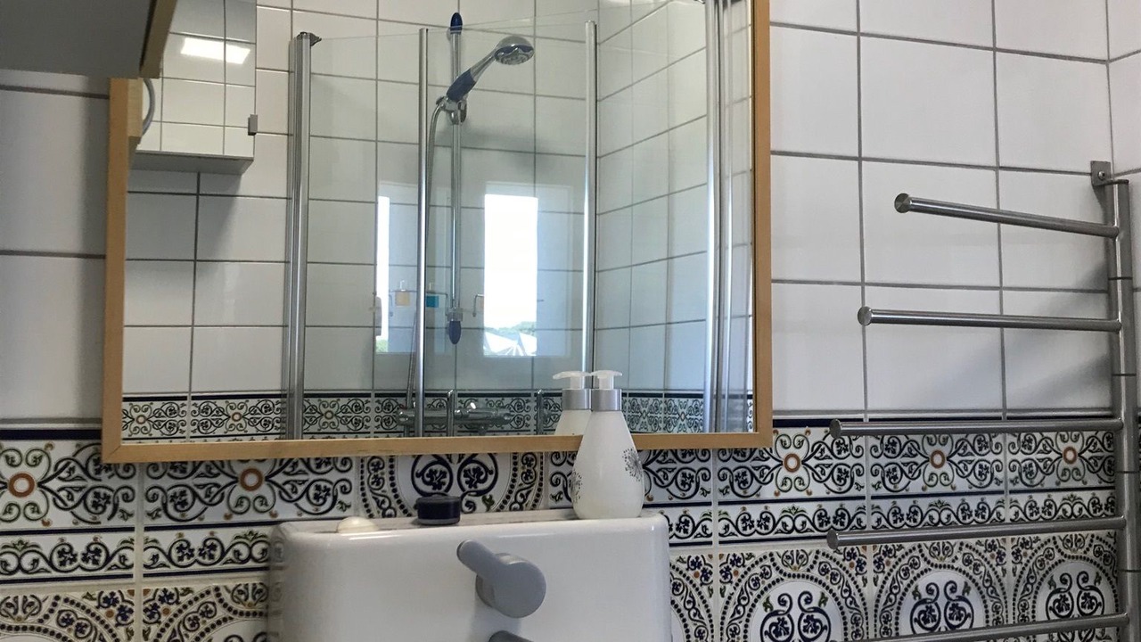 Photo of Bathroom in Quartier Beauregard-Boufflers-Buthegnemont-Boudonville