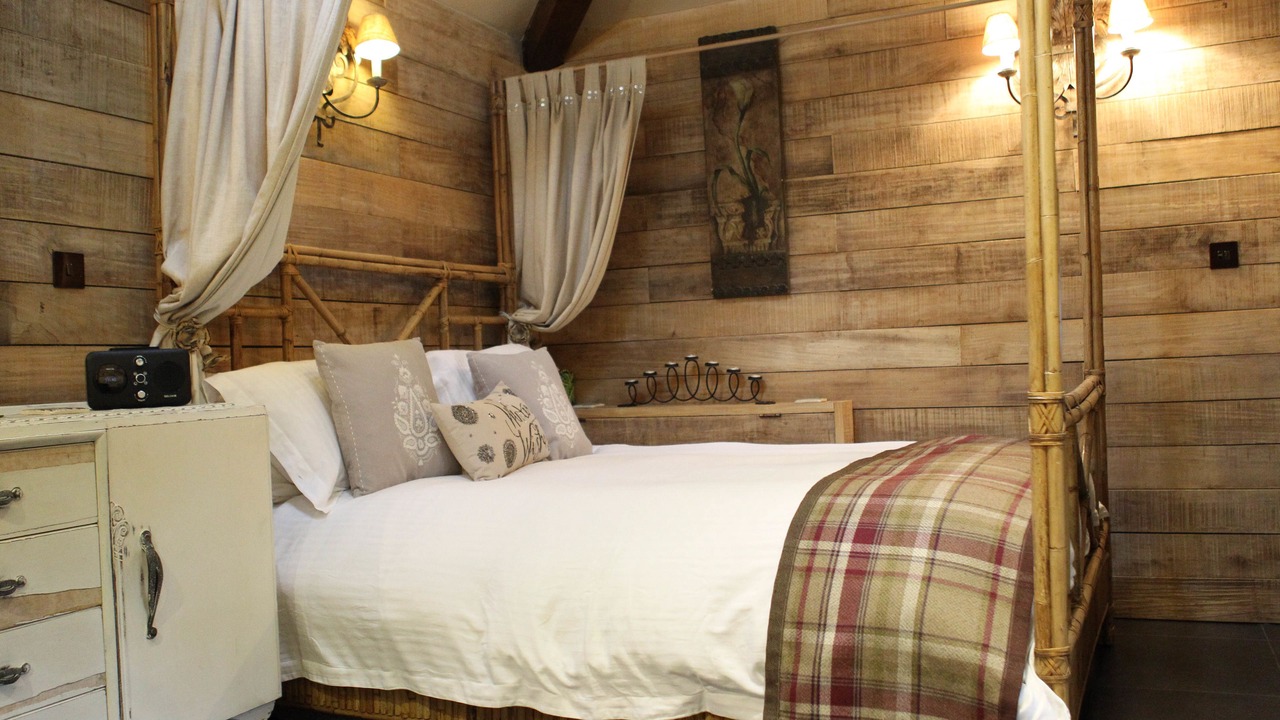 Photo of Others in Churt