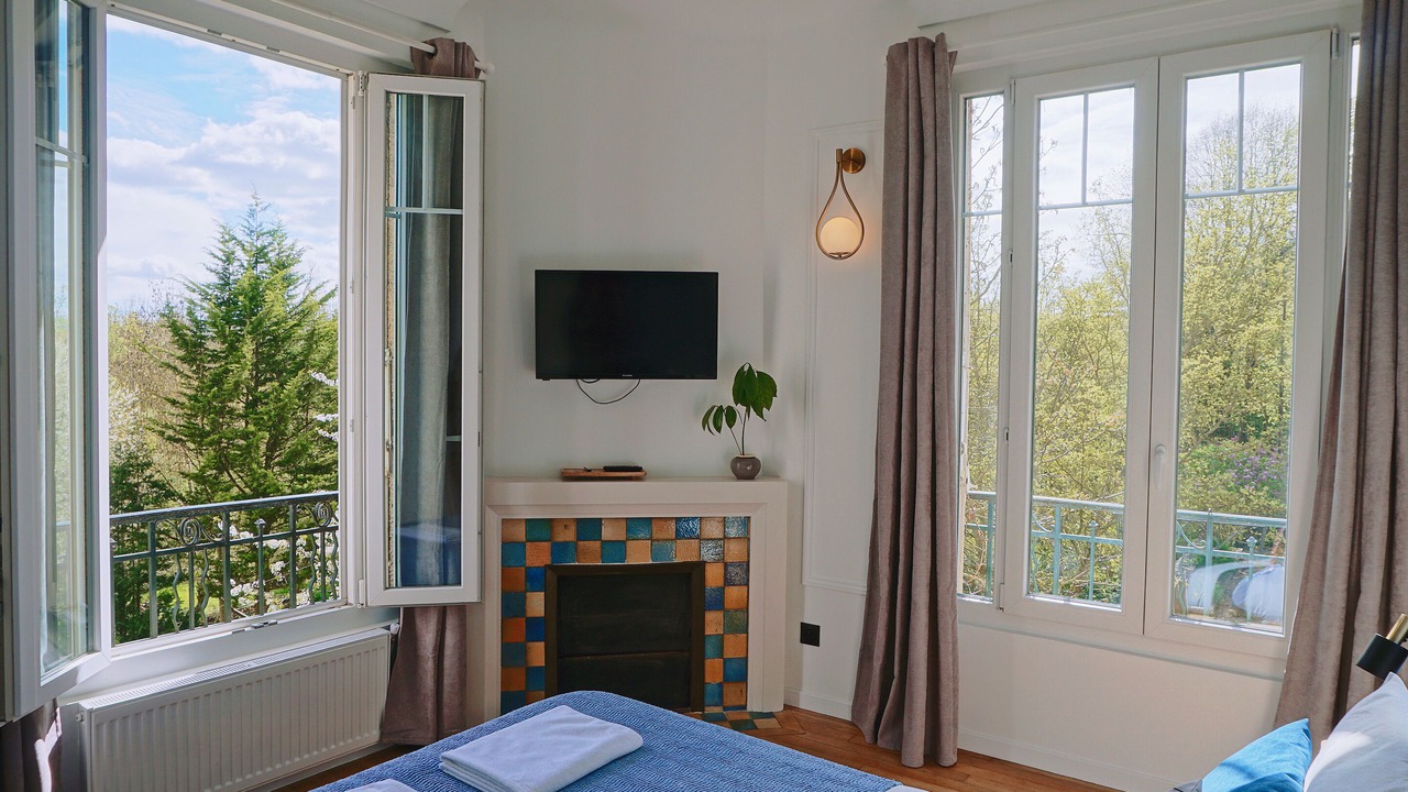 Photo of Bedroom in La Roche-Guyon