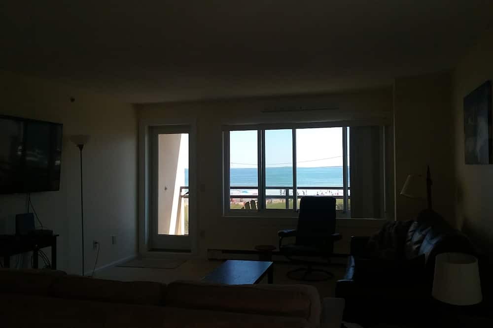 Photo of Livingroom in Old Orchard Beach