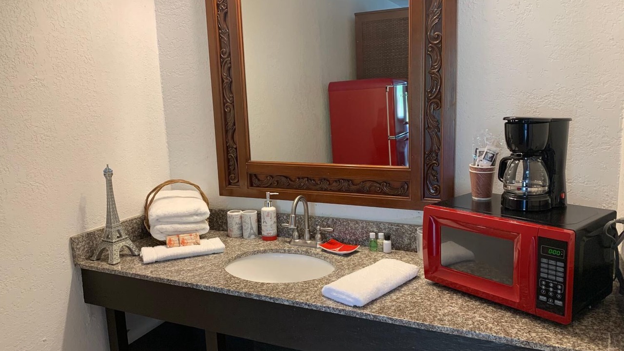 Photo of Others in Dock Junction