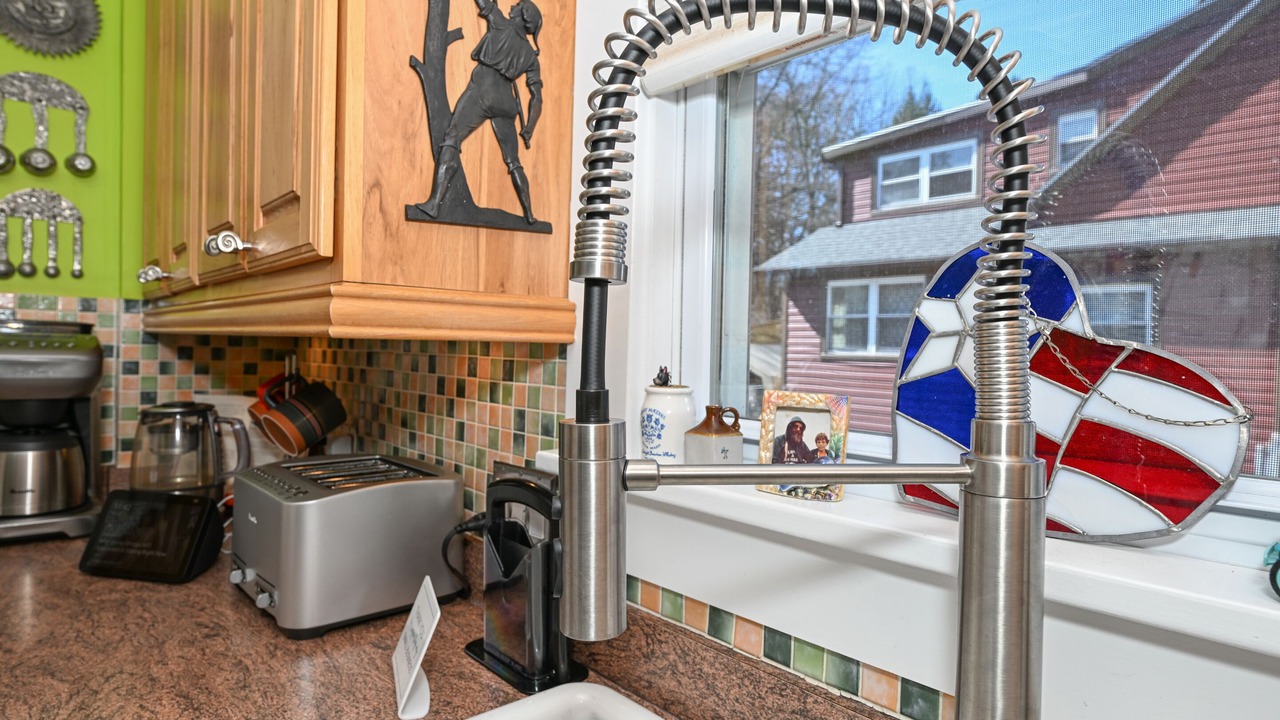 Photo of Kitchen in Highland Square