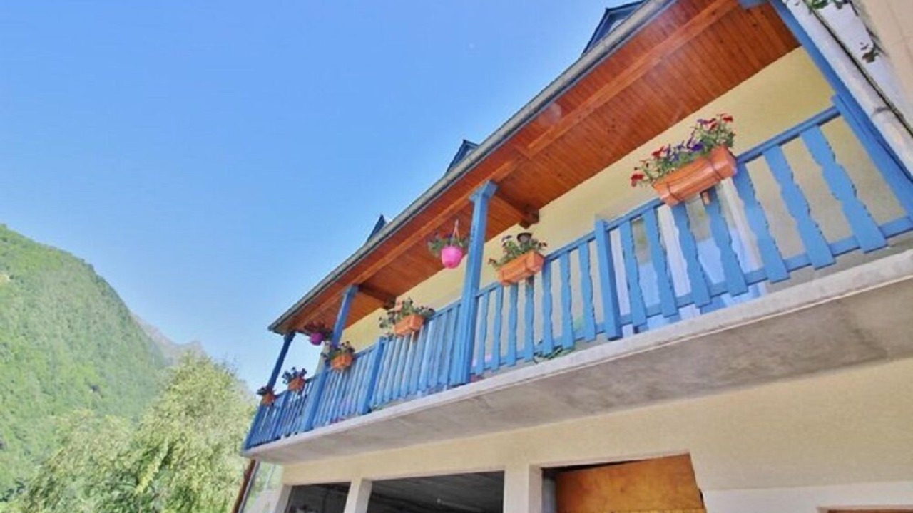 Photo of Patio Balcony in Saligos