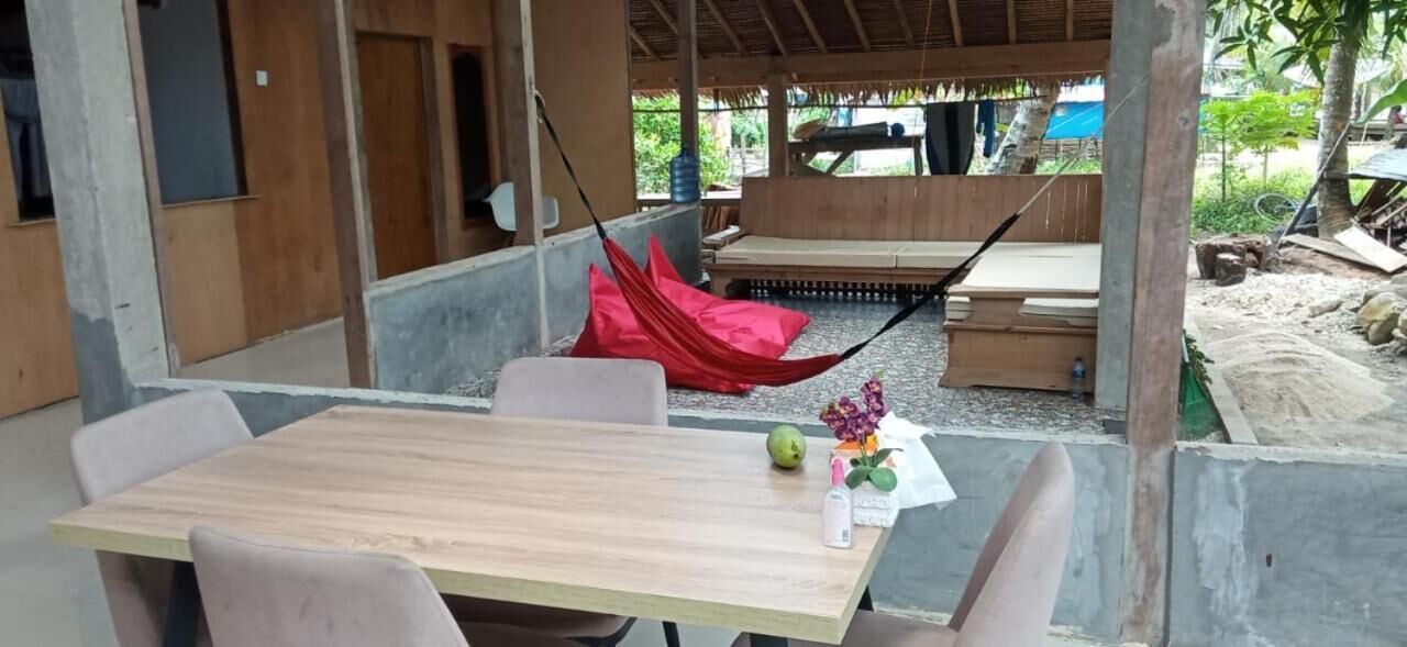 Photo of Patio Balcony in Sipura Island