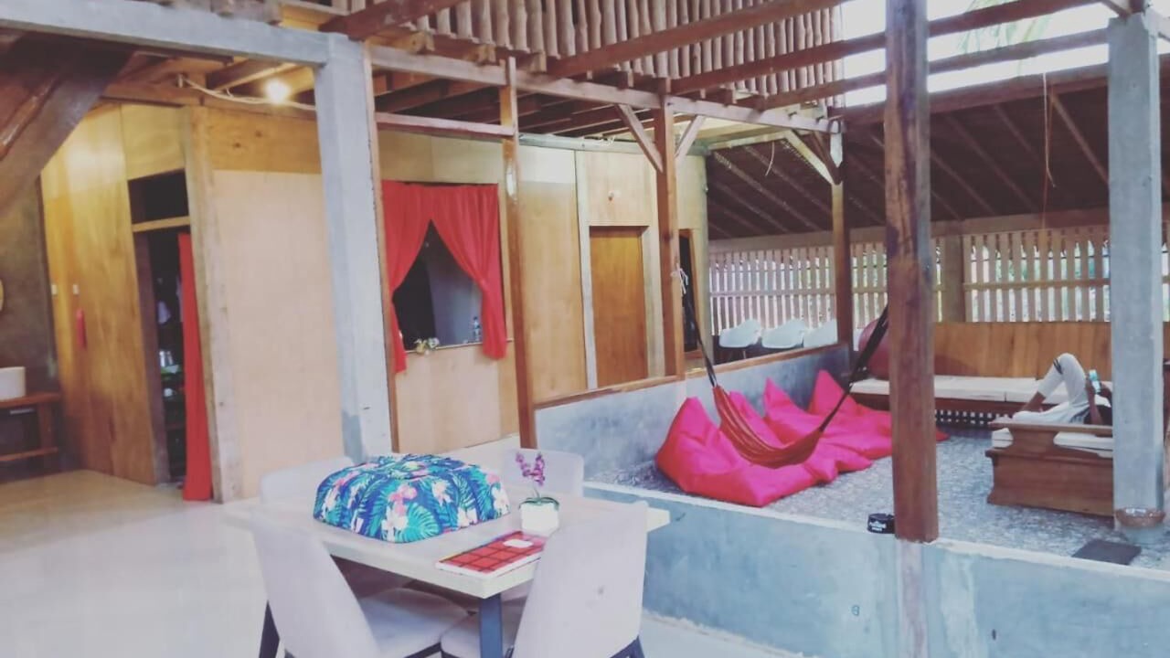 Photo of Patio Balcony in Sipura Island