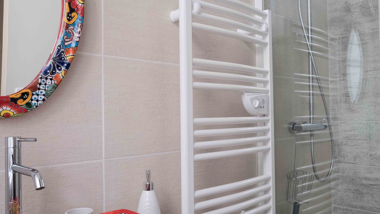 Photo of Bathroom in Montcuq